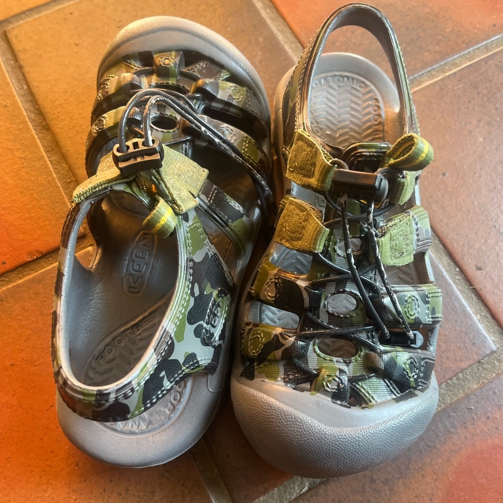 Keen Kids' Sneakers size 1